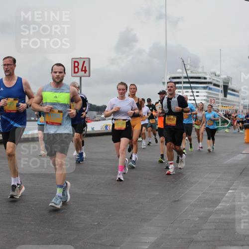 13.09.2026 - Kiel Lauf Andreas Tolksdorf http://msf.ph/oto/10460760 13.09.2026 12:01:28 Kiellinie 3 meine-sportfotos.de