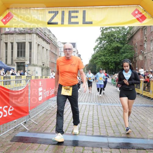 13.09.2026 - Kiel Lauf Yannick Fuchs http://msf.ph/oto/10460778 13.09.2026 09:52:53 Ziel 291, 1395, 3581, 4671, 6241, 6613, 6845, 7394, 8068, 8851, 9565, 10280, 10798, 12258, 180, 918, 919, 1092, 2157, 2924, 4412, 5032, 5736, 6432, 6601, 6679, 7719, 7742, 7867, 8068, 8992, 9345, 9892, 10259, 10280, 10746, 11130, 12282, 70, 175, 2399, 3205, 7140, 7226, 7495, 9707, 10275, 12417, 12468, 180, 3476, 3832, 4166, 4666, 5032, 6867, 7347, 7494, 7719, 10371, 10620, 11130, 12068 meine-sportfotos.de