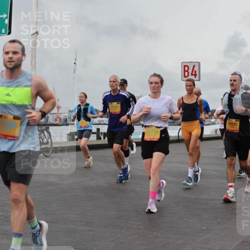 13.09.2026 - Kiel Lauf Andreas Tolksdorf http://msf.ph/oto/10460815 13.09.2026 12:01:30 Kiellinie 9346, 4, 12733, 12537, 8372 meine-sportfotos.de