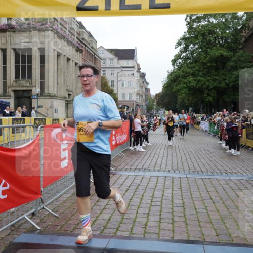 13.09.2026 - Kiel Lauf Yannick Fuchs http://msf.ph/oto/10460818 13.09.2026 09:52:56 Ziel 70, 291, 1395, 3205, 3581, 4671, 6241, 6613, 6845, 7394, 8851, 9565, 12258, 12417, 12468, 291, 918, 919, 1092, 2157, 2924, 4412, 5032, 5736, 6432, 6601, 6679, 7742, 7867, 8068, 8992, 9345, 9565, 9892, 10259, 10280, 10746, 10798, 12258, 12282, 175, 2399, 7140, 7226, 7495, 9707, 10275, 11312, 180, 2924, 3832, 4666, 5032, 6867, 7347, 7719, 8992, 10746, 11130 meine-sportfotos.de