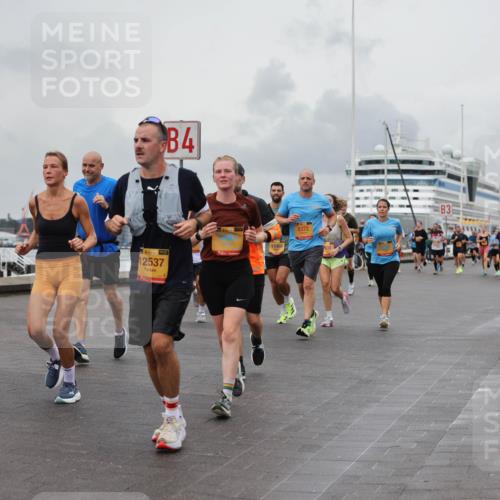13.09.2026 - Kiel Lauf Andreas Tolksdorf http://msf.ph/oto/10460833 13.09.2026 12:01:31 Kiellinie 4, 12733, 38, 12537, 11068, 8372, 3 meine-sportfotos.de