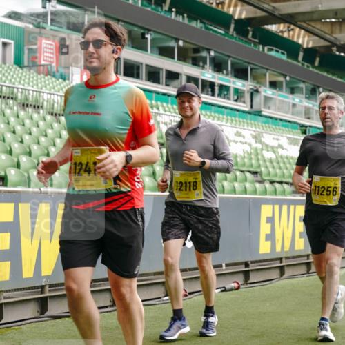 13.09.2026 - 21. swb-Marathon Bremen Michael Burmester http://msf.ph/oto/10460845 13.09.2026 10:34:20 Laufen im Stadion 10018, 10067, 10078, 10093, 10147, 10157, 10166, 10177, 10184, 10185, 10211, 10236, 10240, 10254, 10297, 10300, 10355, 10356, 10367, 10368, 10369, 10374, 10383, 10394, 10408, 10415, 10423, 10428, 10460, 10485, 10494, 10530, 10559, 10578, 10604, 10639, 10668, 10669, 10673, 10677, 10687, 10691, 10699, 10700, 10728, 10745, 10749, 10750, 10772, 10787, 10788, 10794, 10809, 10828, 10857, 10914, 10928, 11126, 11162, 11343, 11803, 11965, 10146, 10222 meine-sportfotos.de