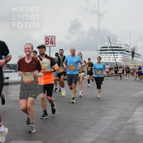 13.09.2026 - Kiel Lauf Andreas Tolksdorf http://msf.ph/oto/10460867 13.09.2026 12:01:32 Kiellinie 394, 12537, 4, 11068, 8372, 3 meine-sportfotos.de