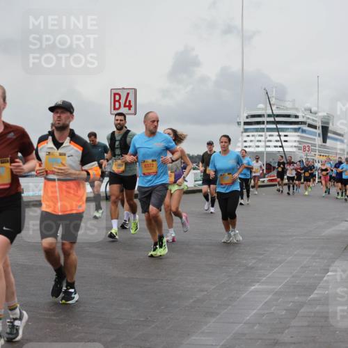 13.09.2026 - Kiel Lauf Andreas Tolksdorf http://msf.ph/oto/10460897 13.09.2026 12:01:32 Kiellinie 4 meine-sportfotos.de
