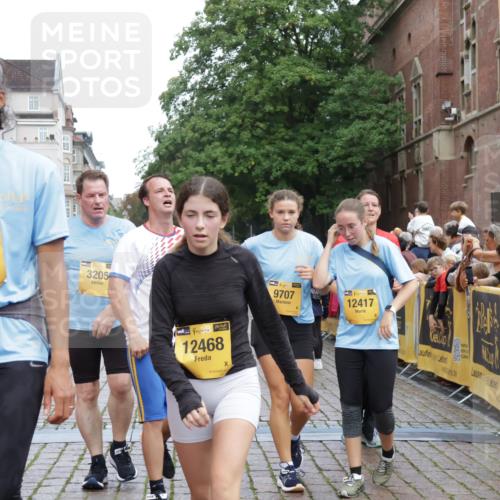 13.09.2026 - Kiel Lauf Yannick Fuchs http://msf.ph/oto/10460909 13.09.2026 09:53:06 Ziel 70, 175, 2399, 3205, 3581, 7140, 7226, 7495, 9707, 10275, 12417, 12468, 291, 918, 919, 1092, 1395, 4412, 4671, 5736, 6241, 6432, 6601, 6613, 6845, 7394, 7867, 8068, 8851, 9345, 9565, 9892, 10259, 10280, 10798, 12258, 12282, 1417, 1718, 2058, 4920, 5779, 6180, 7143, 7541, 7552, 8260, 9568, 11059, 11312, 12284, 12493, 2157, 5736, 6432, 6679, 7742, 7867, 9892, 10259, 10746, 12282 meine-sportfotos.de