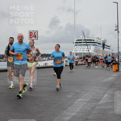 13.09.2026 - Kiel Lauf Andreas Tolksdorf http://msf.ph/oto/10460929 13.09.2026 12:01:33 Kiellinie 4447, 11068, 8372, 4, 3 meine-sportfotos.de