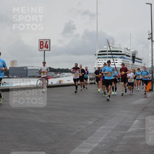 13.09.2026 - Kiel Lauf Andreas Tolksdorf http://msf.ph/oto/10461058 13.09.2026 12:01:39 Kiellinie 4 meine-sportfotos.de