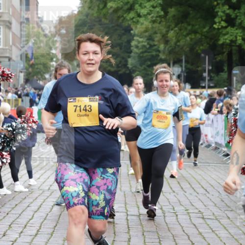 13.09.2026 - Kiel Lauf Yannick Fuchs http://msf.ph/oto/10461098 13.09.2026 09:53:22 Ziel 1417, 1499, 1718, 2058, 4920, 5779, 6180, 7143, 7541, 7552, 8260, 8353, 9568, 11059, 11312, 12284, 12493, 70, 175, 1395, 2399, 3205, 3581, 4671, 6241, 6613, 6845, 7140, 7226, 7394, 7495, 8851, 9707, 10275, 12417, 12468, 92, 761, 802, 852, 2886, 2948, 2978, 4626, 5789, 5988, 6254, 7185, 7429, 8502, 10495, 10929, 11073, 291, 1092, 1395, 4671, 7394, 8068, 8851, 9345, 9565, 10280, 10798, 12258 meine-sportfotos.de