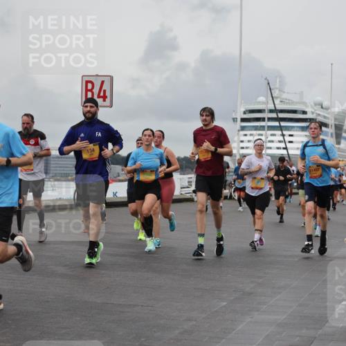 13.09.2026 - Kiel Lauf Andreas Tolksdorf http://msf.ph/oto/10461146 13.09.2026 12:01:43 Kiellinie 4, 134, 12136, 11497 meine-sportfotos.de