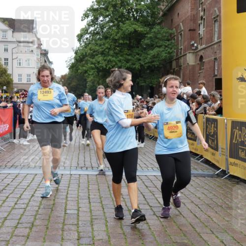 13.09.2026 - Kiel Lauf Yannick Fuchs http://msf.ph/oto/10461168 13.09.2026 09:53:25 Ziel 802, 1417, 1499, 1718, 2058, 2886, 4920, 5779, 5789, 6180, 7143, 7541, 7552, 8260, 8353, 9568, 10495, 11059, 11073, 12284, 12493, 70, 175, 2399, 3205, 3581, 6241, 6613, 6845, 7140, 7226, 7495, 9707, 10275, 11312, 12417, 12468, 92, 761, 852, 2657, 2691, 2748, 2948, 2978, 4144, 4626, 5988, 6254, 7185, 7429, 8502, 10929, 12390, 291, 1395, 4671, 6241, 6613, 6845, 7394, 8068, 8851, 9565, 10280, 10798, 12258 meine-sportfotos.de