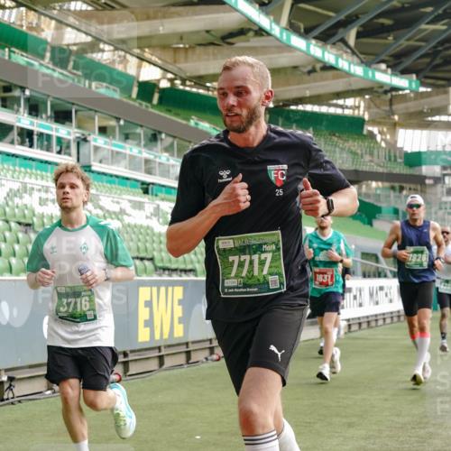 13.09.2026 - 21. swb-Marathon Bremen Michael Burmester http://msf.ph/oto/10461238 13.09.2026 12:55:09 Laufen im Stadion 161, 189, 201, 205, 385, 388, 411, 461, 472, 481, 495, 655, 666, 675, 816, 827, 854, 913, 1053, 1058, 1076, 1197, 1390, 1419, 1468, 1537, 1551, 1599, 1631, 1645, 1658, 2055, 2122, 2125, 2234, 2251, 2260, 2319, 2383, 2390, 2474, 2499, 2604, 2623, 2701, 2733, 2801, 2824, 2870, 2882, 2913, 2922, 2962, 2971, 3012, 3054, 3057, 3134, 3175, 3192, 3206, 3241, 3246, 3346, 3356, 3357, 3413, 3706, 3716, 3836, 4135, 4137, 4413, 4733, 5277, 5430, 5530, 6106, 2498, 3085 meine-sportfotos.de