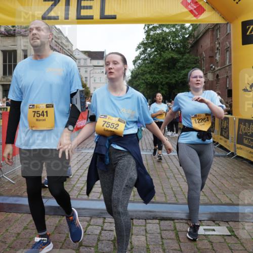 13.09.2026 - Kiel Lauf Yannick Fuchs http://msf.ph/oto/10461273 13.09.2026 09:53:31 Ziel 761, 802, 1417, 1499, 1718, 2886, 2948, 2978, 4920, 5779, 5789, 5988, 6180, 7185, 7429, 7541, 7552, 8260, 8353, 10495, 10929, 11059, 11073, 12284, 12493, 70, 175, 1718, 2058, 2399, 3205, 3581, 4920, 7140, 7143, 7226, 7495, 9568, 9707, 10275, 11312, 12417, 12468, 12493, 92, 852, 2657, 2691, 2748, 4144, 4539, 4626, 4803, 6254, 8502, 9057, 11872, 12390, 3581, 6241, 6613, 6845 meine-sportfotos.de