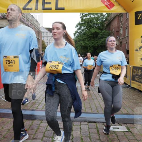 13.09.2026 - Kiel Lauf Yannick Fuchs http://msf.ph/oto/10461280 13.09.2026 09:53:31 Ziel 761, 802, 1417, 1499, 1718, 2886, 2948, 2978, 4920, 5779, 5789, 5988, 6180, 7185, 7429, 7541, 7552, 8260, 8353, 10495, 10929, 11059, 11073, 12284, 12493, 70, 175, 1718, 2058, 2399, 3205, 3581, 4920, 7140, 7143, 7226, 7495, 9568, 9707, 10275, 11312, 12417, 12468, 12493, 92, 852, 2657, 2691, 2748, 4144, 4539, 4626, 4803, 6254, 8502, 9057, 11872, 12390, 3581, 6241, 6613, 6845 meine-sportfotos.de