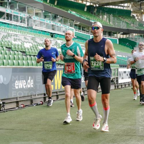 13.09.2026 - 21. swb-Marathon Bremen Michael Burmester http://msf.ph/oto/10461347 13.09.2026 12:55:11 Laufen im Stadion 161, 189, 201, 205, 385, 388, 411, 461, 472, 481, 495, 655, 666, 675, 816, 827, 854, 913, 1053, 1058, 1076, 1197, 1390, 1419, 1468, 1537, 1551, 1599, 1631, 1645, 1658, 2055, 2122, 2125, 2234, 2251, 2260, 2319, 2383, 2390, 2474, 2499, 2604, 2623, 2701, 2733, 2801, 2824, 2870, 2882, 2913, 2922, 2962, 2971, 3012, 3054, 3057, 3134, 3175, 3192, 3206, 3241, 3246, 3346, 3356, 3357, 3413, 3508, 3706, 3716, 3836, 4135, 4137, 4413, 4733, 5277, 5430, 5530, 6106, 2498, 3085 meine-sportfotos.de