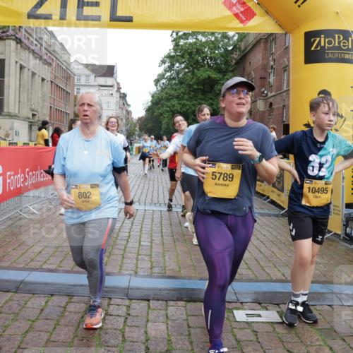 13.09.2026 - Kiel Lauf Yannick Fuchs http://msf.ph/oto/10461370 13.09.2026 09:53:35 Ziel 92, 761, 802, 852, 1417, 1499, 2886, 2948, 2978, 4626, 5789, 5988, 6180, 6254, 7185, 7429, 7541, 8353, 8502, 10495, 10929, 11059, 11073, 12284, 70, 175, 1718, 2058, 2399, 3205, 4920, 5779, 6180, 7140, 7143, 7226, 7495, 7541, 7552, 8260, 9568, 9707, 10275, 11059, 11312, 12417, 12468, 12493, 200, 2657, 2691, 2748, 2953, 4144, 4539, 4762, 4803, 5695, 7194, 8041, 8044, 8473, 9057, 9446, 9516, 10535, 11872, 12390, 70, 175, 3205, 3581, 7226, 9707, 12417, 12468 meine-sportfotos.de