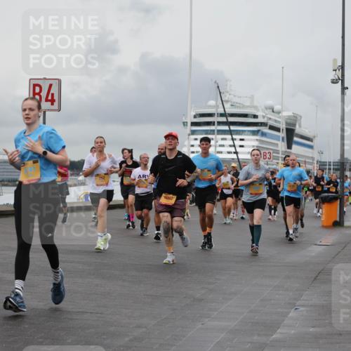 13.09.2026 - Kiel Lauf Andreas Tolksdorf http://msf.ph/oto/10461373 13.09.2026 12:01:52 Kiellinie 5354, 4, 257, 8897, 3 meine-sportfotos.de