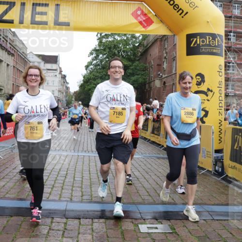 13.09.2026 - Kiel Lauf Yannick Fuchs http://msf.ph/oto/10461412 13.09.2026 09:53:37 Ziel 92, 761, 802, 852, 1499, 2886, 2948, 2978, 4626, 5789, 5988, 6254, 7185, 7429, 8353, 8502, 10495, 10929, 11073, 175, 1417, 1499, 1718, 2058, 2399, 4920, 5779, 6180, 7140, 7143, 7226, 7495, 7541, 7552, 8260, 8353, 9568, 9707, 10275, 11059, 11312, 12284, 12493, 200, 2657, 2691, 2748, 2953, 4144, 4539, 4762, 4803, 4988, 5695, 7194, 8041, 8044, 8473, 9057, 9446, 9516, 10535, 11872, 12390, 70, 175, 3205, 3581, 7226, 9707, 12417, 12468 meine-sportfotos.de