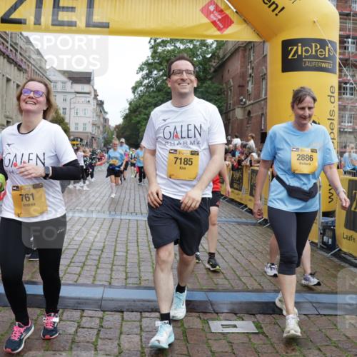 13.09.2026 - Kiel Lauf Yannick Fuchs http://msf.ph/oto/10461425 13.09.2026 09:53:37 Ziel 92, 761, 802, 852, 1499, 2886, 2948, 2978, 4626, 5789, 5988, 6254, 7185, 7429, 8353, 8502, 10495, 10929, 11073, 175, 1417, 1499, 1718, 2058, 2399, 4920, 5779, 6180, 7140, 7143, 7226, 7495, 7541, 7552, 8260, 8353, 9568, 9707, 10275, 11059, 11312, 12284, 12493, 200, 2657, 2691, 2748, 2953, 4144, 4539, 4762, 4803, 4988, 5695, 7194, 8041, 8044, 8473, 9057, 9446, 9516, 10535, 11872, 12390, 70, 175, 3205, 3581, 7226, 9707, 12417, 12468 meine-sportfotos.de