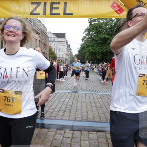 13.09.2026 - Kiel Lauf Yannick Fuchs http://msf.ph/oto/10461437 13.09.2026 09:53:38 Ziel 92, 761, 802, 852, 2691, 2886, 2948, 2978, 4626, 5789, 5988, 6254, 7185, 7429, 8502, 10495, 10929, 11073, 175, 1417, 1499, 1718, 2058, 2399, 4920, 5779, 6180, 7140, 7143, 7495, 7541, 7552, 8260, 8353, 9568, 10275, 10495, 11059, 11073, 11312, 12284, 12493, 200, 2657, 2748, 2953, 4144, 4539, 4762, 4803, 4988, 5695, 7194, 8041, 8044, 8473, 9057, 9446, 9516, 10535, 11100, 11872, 12390, 70, 175, 2399, 3205, 3581, 7226, 9707, 12417, 12468 meine-sportfotos.de