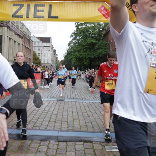 13.09.2026 - Kiel Lauf Yannick Fuchs http://msf.ph/oto/10461445 13.09.2026 09:53:38 Ziel 92, 761, 802, 852, 2691, 2886, 2948, 2978, 4626, 5789, 5988, 6254, 7185, 7429, 8502, 10495, 10929, 11073, 175, 1417, 1499, 1718, 2058, 2399, 4920, 5779, 6180, 7140, 7143, 7495, 7541, 7552, 8260, 8353, 9568, 10275, 10495, 11059, 11073, 11312, 12284, 12493, 200, 2657, 2748, 2953, 4144, 4539, 4762, 4803, 4988, 5695, 7194, 8041, 8044, 8473, 9057, 9446, 9516, 10535, 11100, 11872, 12390, 70, 175, 2399, 3205, 3581, 7226, 9707, 12417, 12468 meine-sportfotos.de
