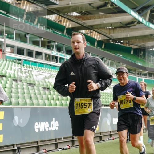 13.09.2026 - 21. swb-Marathon Bremen Michael Burmester http://msf.ph/oto/10461491 13.09.2026 10:34:29 Laufen im Stadion 10018, 10078, 10093, 10144, 10147, 10157, 10166, 10177, 10184, 10185, 10211, 10236, 10240, 10254, 10297, 10355, 10356, 10367, 10368, 10369, 10374, 10394, 10408, 10415, 10423, 10427, 10428, 10460, 10485, 10494, 10528, 10530, 10559, 10578, 10604, 10639, 10668, 10669, 10673, 10677, 10687, 10691, 10699, 10700, 10715, 10745, 10749, 10750, 10772, 10787, 10788, 10794, 10809, 10828, 10857, 10914, 10928, 11126, 11162, 11343, 11803, 11965, 10146, 10222 meine-sportfotos.de