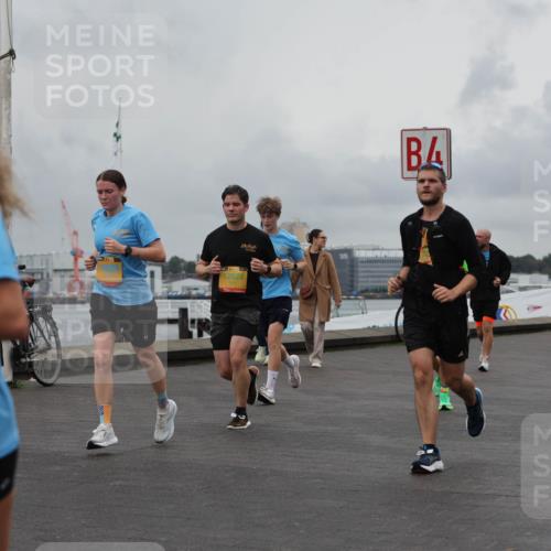 13.09.2026 - Kiel Lauf Andreas Tolksdorf http://msf.ph/oto/10461555 13.09.2026 12:02:10 Kiellinie 12524 meine-sportfotos.de