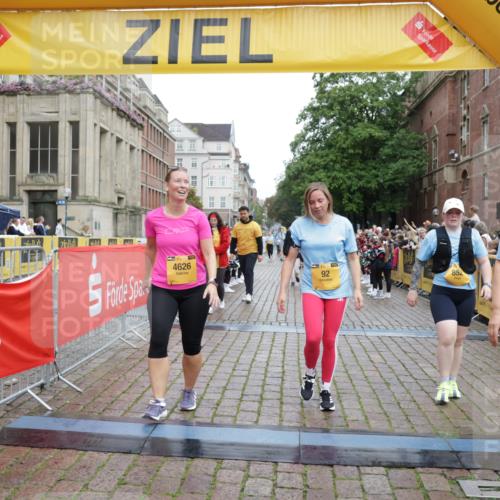 13.09.2026 - Kiel Lauf Yannick Fuchs http://msf.ph/oto/10461591 13.09.2026 09:53:44 Ziel 92, 852, 2657, 2691, 2748, 4144, 4626, 5988, 6254, 8502, 11872, 12390, 761, 802, 1417, 1499, 1718, 2058, 2886, 2948, 2978, 4920, 5779, 5789, 6180, 7140, 7143, 7185, 7429, 7541, 7552, 8260, 8353, 9568, 10275, 10495, 10929, 11059, 11073, 11312, 12284, 12493, 200, 2953, 3703, 4277, 4539, 4762, 4803, 4988, 5670, 5695, 7194, 7458, 8041, 8044, 8473, 9057, 9446, 9516, 10535, 11100, 175, 2399, 7140, 7226, 7495, 9707, 10275 meine-sportfotos.de
