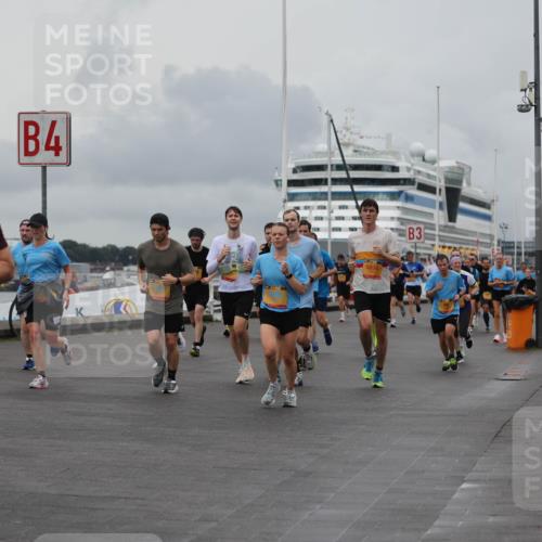 13.09.2026 - Kiel Lauf Andreas Tolksdorf http://msf.ph/oto/10461610 13.09.2026 12:02:13 Kiellinie 4, 3 meine-sportfotos.de