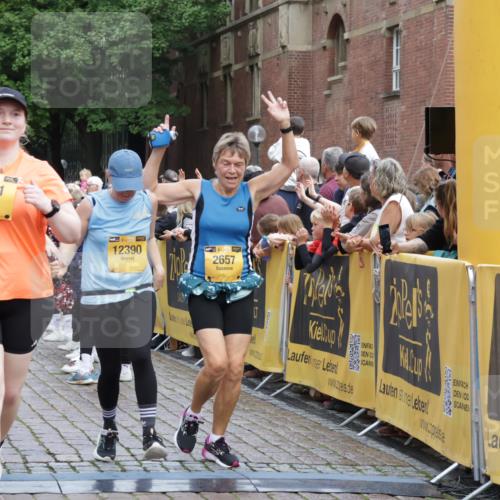 13.09.2026 - Kiel Lauf Yannick Fuchs http://msf.ph/oto/10461642 13.09.2026 09:53:47 Ziel 92, 200, 852, 2657, 2691, 2748, 4144, 4539, 4626, 4762, 4803, 6254, 8041, 8502, 9057, 10535, 11872, 12390, 761, 802, 1417, 1499, 1718, 2058, 2886, 2948, 2978, 4920, 5779, 5789, 5988, 6180, 7143, 7185, 7429, 7541, 7552, 8260, 8353, 9568, 10495, 10929, 11059, 11073, 11312, 12284, 12493, 2815, 2953, 3702, 3703, 4277, 4988, 5670, 5695, 7194, 7458, 8044, 8473, 9446, 9516, 11100, 2399, 7140, 7495, 10275, 11312 meine-sportfotos.de