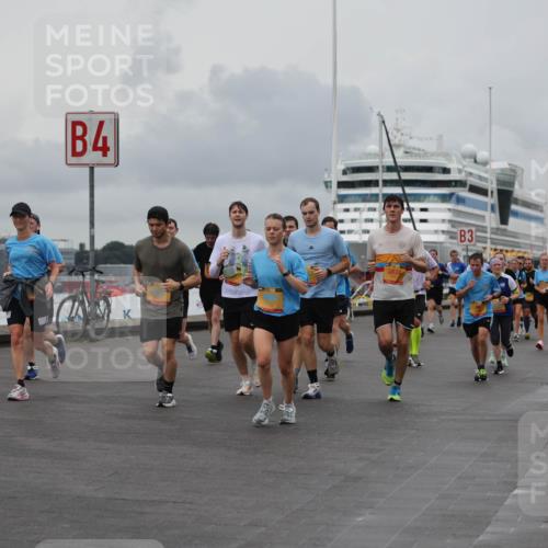 13.09.2026 - Kiel Lauf Andreas Tolksdorf http://msf.ph/oto/10461647 13.09.2026 12:02:13 Kiellinie 4, 3 meine-sportfotos.de