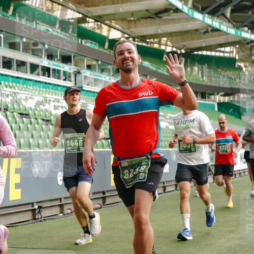 13.09.2026 - 21. swb-Marathon Bremen Michael Burmester http://msf.ph/oto/10461661 13.09.2026 12:55:16 Laufen im Stadion 161, 189, 201, 205, 385, 388, 411, 461, 465, 472, 481, 495, 655, 666, 816, 827, 854, 913, 1053, 1058, 1076, 1197, 1390, 1419, 1468, 1537, 1551, 1599, 1631, 1645, 1658, 1750, 2122, 2125, 2234, 2251, 2260, 2319, 2383, 2390, 2474, 2499, 2604, 2623, 2701, 2733, 2801, 2824, 2870, 2882, 2913, 2922, 2962, 2971, 3012, 3054, 3057, 3134, 3175, 3192, 3206, 3241, 3246, 3346, 3356, 3357, 3411, 3413, 3508, 3706, 3716, 3836, 4135, 4137, 4413, 4479, 4733, 5277, 5430, 5530, 6106, 2498, 3085 meine-sportfotos.de