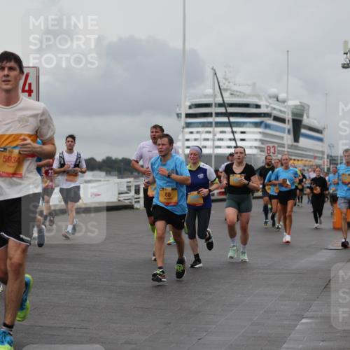 13.09.2026 - Kiel Lauf Andreas Tolksdorf http://msf.ph/oto/10461776 13.09.2026 12:02:17 Kiellinie 73, 5934, 4, 88, 3 meine-sportfotos.de