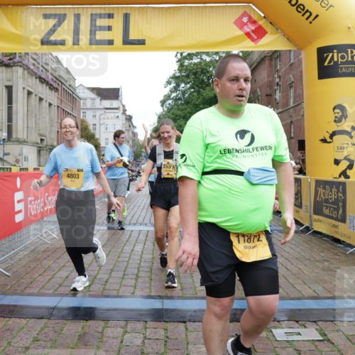 13.09.2026 - Kiel Lauf Yannick Fuchs http://msf.ph/oto/10461783 13.09.2026 09:53:56 Ziel 200, 2953, 4539, 4762, 4803, 4988, 5670, 5695, 7194, 8041, 8044, 8473, 9057, 9446, 9516, 10535, 11100, 11872, 92, 761, 802, 852, 1417, 1499, 1718, 2657, 2691, 2748, 2886, 2948, 2978, 4144, 4626, 4920, 5779, 5789, 5988, 6180, 6254, 7185, 7429, 7541, 7552, 8260, 8353, 8502, 10495, 10929, 11059, 11073, 12284, 12390, 12493, 2815, 3148, 3283, 3702, 3703, 4263, 4277, 7127, 7458, 8325, 9587, 10261, 10434, 1718, 2058, 4920, 5779, 7143, 7552, 8260, 11312 meine-sportfotos.de