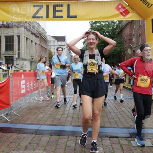 13.09.2026 - Kiel Lauf Yannick Fuchs http://msf.ph/oto/10461807 13.09.2026 09:53:57 Ziel 200, 2953, 4539, 4762, 4803, 4988, 5670, 5695, 7194, 8041, 8044, 8473, 9057, 9446, 9516, 10535, 11100, 11872, 92, 761, 802, 852, 1417, 1499, 2657, 2691, 2748, 2886, 2948, 2978, 4144, 4626, 5779, 5789, 5988, 6180, 6254, 7185, 7429, 7541, 7552, 8260, 8353, 8502, 10495, 10929, 11059, 11073, 12284, 12390, 2815, 2865, 3148, 3283, 3702, 3703, 4263, 4277, 7127, 7458, 8325, 9587, 10261, 10434, 1718, 2058, 4920, 5779, 6180, 7143, 7541, 7552, 8260 meine-sportfotos.de