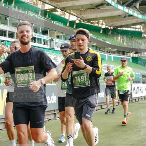 13.09.2026 - 21. swb-Marathon Bremen Michael Burmester http://msf.ph/oto/10461871 13.09.2026 12:55:20 Laufen im Stadion 161, 189, 201, 205, 307, 385, 388, 411, 461, 465, 481, 495, 655, 666, 816, 827, 854, 913, 1053, 1058, 1076, 1197, 1390, 1419, 1537, 1551, 1599, 1631, 1645, 1658, 1750, 2122, 2125, 2234, 2251, 2260, 2319, 2383, 2390, 2474, 2499, 2604, 2701, 2733, 2801, 2824, 2870, 2882, 2913, 2922, 2962, 2971, 3012, 3054, 3057, 3134, 3175, 3192, 3206, 3241, 3246, 3346, 3356, 3357, 3411, 3508, 3706, 3716, 3836, 4135, 4137, 4171, 4413, 4455, 4479, 4733, 5277, 5430, 5530, 6106, 2498, 3085 meine-sportfotos.de