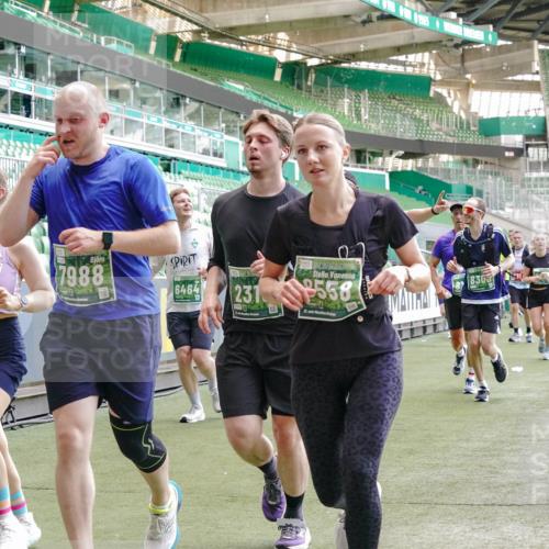 13.09.2026 - 21. swb-Marathon Bremen Michael Burmester http://msf.ph/oto/10461886 13.09.2026 13:12:25 Laufen im Stadion 118, 183, 265, 349, 514, 695, 702, 703, 843, 933, 1113, 1143, 1226, 1286, 1334, 1435, 1641, 1849, 1851, 1936, 1952, 1991, 2005, 2248, 2264, 2281, 2299, 2330, 2336, 2353, 2375, 2377, 2398, 2426, 2439, 2443, 2461, 2478, 2505, 2589, 2659, 2665, 2669, 2673, 2684, 2765, 2773, 2792, 2804, 2815, 2822, 2836, 2850, 2860, 2884, 2895, 2907, 2963, 2966, 2975, 2976, 3027, 3079, 3082, 3143, 3155, 3159, 3253, 3293, 3308, 3313, 3328, 3349, 3352, 3434, 3549, 551 meine-sportfotos.de