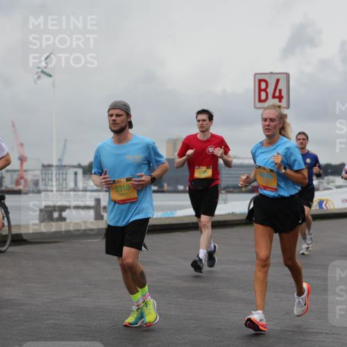 13.09.2026 - Kiel Lauf Andreas Tolksdorf http://msf.ph/oto/10461900 13.09.2026 12:02:22 Kiellinie 38, 5310, 4, 647 meine-sportfotos.de