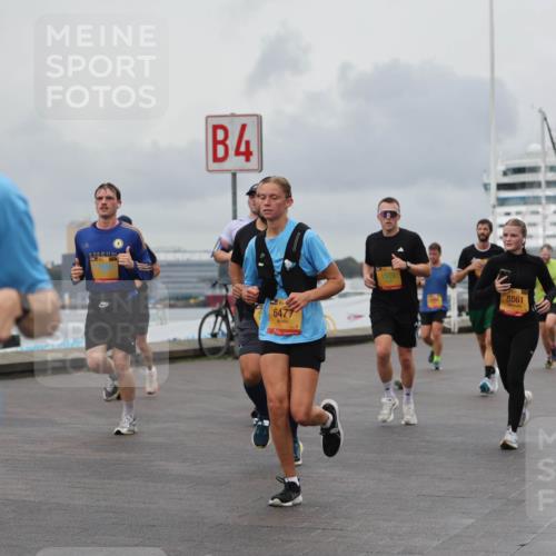13.09.2026 - Kiel Lauf Andreas Tolksdorf http://msf.ph/oto/10461940 13.09.2026 12:02:24 Kiellinie 4, 6477, 1509, 8861, 3 meine-sportfotos.de
