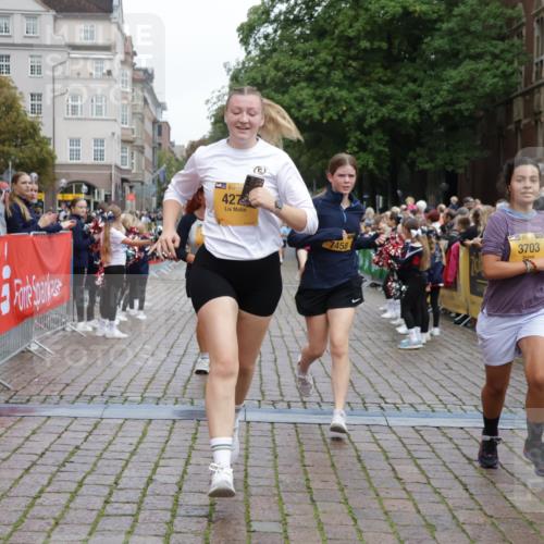 13.09.2026 - Kiel Lauf Yannick Fuchs http://msf.ph/oto/10461944 13.09.2026 09:54:07 Ziel 2815, 3148, 3702, 3703, 4277, 4988, 5670, 7458, 8325, 9587, 11100, 92, 200, 852, 2657, 2691, 2748, 2948, 2953, 4144, 4539, 4626, 4762, 4803, 4988, 5695, 5988, 6254, 7194, 7429, 8041, 8044, 8473, 8502, 9057, 9446, 9516, 10535, 10929, 11872, 12390, 1441, 2368, 2485, 2865, 3283, 4263, 6327, 6825, 6986, 7090, 7127, 10261, 10424, 10434, 12753, 761, 802, 1417, 1499, 2886, 2948, 2978, 5789, 5988, 6180, 7185, 7429, 7541, 10929 meine-sportfotos.de
