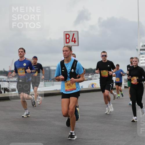13.09.2026 - Kiel Lauf Andreas Tolksdorf http://msf.ph/oto/10461950 13.09.2026 12:02:25 Kiellinie 4, 6477, 1509, 3 meine-sportfotos.de
