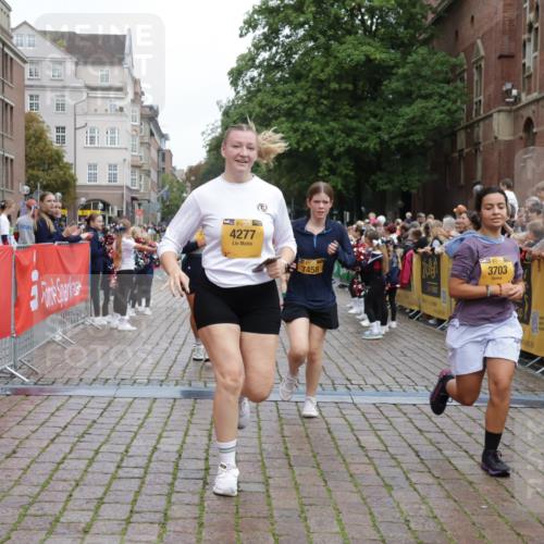 13.09.2026 - Kiel Lauf Yannick Fuchs http://msf.ph/oto/10461954 13.09.2026 09:54:08 Ziel 2815, 3148, 3702, 3703, 4277, 5670, 7458, 8325, 9587, 11100, 92, 200, 852, 2657, 2691, 2748, 2953, 4144, 4539, 4626, 4762, 4803, 4988, 5695, 5988, 6254, 7194, 8041, 8044, 8473, 8502, 9057, 9446, 9516, 10535, 11100, 11872, 12390, 1441, 2368, 2485, 2865, 3283, 4263, 6327, 6825, 6986, 7090, 7127, 10261, 10424, 10434, 12753, 761, 802, 1417, 1499, 2886, 2948, 2978, 5789, 5988, 7185, 7429, 10929 meine-sportfotos.de
