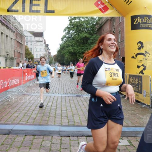 13.09.2026 - Kiel Lauf Yannick Fuchs http://msf.ph/oto/10462022 13.09.2026 09:54:11 Ziel 2815, 3148, 3283, 3702, 3703, 4263, 4277, 5670, 7127, 7458, 8325, 9587, 10261, 10434, 92, 200, 852, 2657, 2691, 2748, 2953, 4144, 4539, 4626, 4762, 4803, 4988, 5670, 5695, 6254, 7194, 8041, 8044, 8473, 8502, 9057, 9446, 9516, 10535, 11100, 11872, 12390, 1414, 1441, 2368, 2485, 2865, 5937, 6327, 6825, 6986, 7090, 8830, 10424, 12750, 12753, 92, 761, 802, 852, 2886, 2948, 2978, 4626, 5789, 5988, 6254, 7185, 7429, 8502, 10929 meine-sportfotos.de