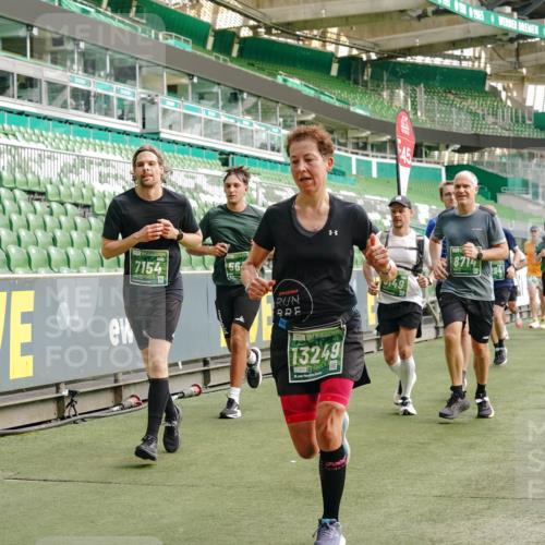 13.09.2026 - 21. swb-Marathon Bremen Michael Burmester http://msf.ph/oto/10462097 13.09.2026 12:55:26 Laufen im Stadion 161, 189, 201, 205, 307, 385, 388, 411, 461, 465, 481, 495, 655, 666, 827, 854, 913, 926, 1053, 1058, 1197, 1390, 1537, 1599, 1631, 1645, 1658, 1750, 2122, 2125, 2234, 2251, 2260, 2319, 2383, 2390, 2474, 2535, 2604, 2701, 2733, 2801, 2824, 2870, 2882, 2913, 2922, 2962, 3012, 3054, 3057, 3119, 3134, 3175, 3192, 3206, 3241, 3246, 3290, 3346, 3356, 3357, 3411, 3508, 3706, 3716, 3836, 4135, 4137, 4171, 4413, 4455, 4479, 4733, 5277, 5430, 5530, 6106, 2498, 3085 meine-sportfotos.de
