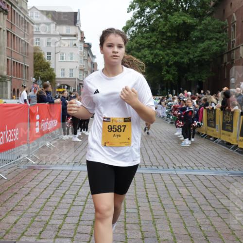 13.09.2026 - Kiel Lauf Yannick Fuchs http://msf.ph/oto/10462098 13.09.2026 09:54:16 Ziel 2815, 2865, 3148, 3283, 4263, 6327, 6986, 7127, 8325, 9587, 10261, 10424, 10434, 12753, 200, 2657, 2691, 2748, 2953, 3702, 3703, 4144, 4277, 4539, 4762, 4803, 4988, 5670, 5695, 7194, 7458, 8041, 8044, 8473, 9057, 9446, 9516, 10535, 11100, 11872, 12390, 1414, 1441, 2368, 2485, 5030, 5937, 6815, 6825, 7090, 8830, 12750, 12751, 92, 852, 2657, 2691, 4144, 4626, 5988, 6254, 8502, 12390 meine-sportfotos.de
