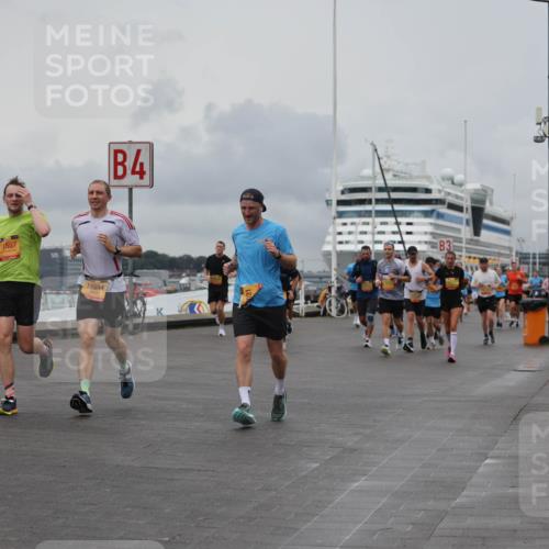 13.09.2026 - Kiel Lauf Andreas Tolksdorf http://msf.ph/oto/10462143 13.09.2026 12:02:30 Kiellinie 4 meine-sportfotos.de