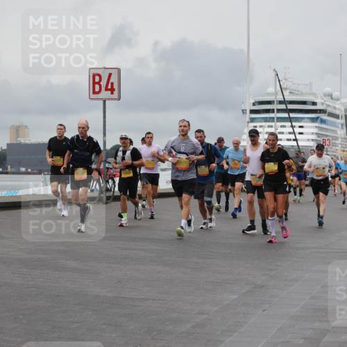 13.09.2026 - Kiel Lauf Andreas Tolksdorf http://msf.ph/oto/10462247 13.09.2026 12:02:33 Kiellinie 4, 3 meine-sportfotos.de
