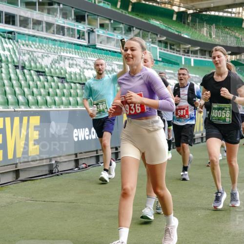 13.09.2026 - 21. swb-Marathon Bremen Michael Burmester http://msf.ph/oto/10462311 13.09.2026 13:12:31 Laufen im Stadion 118, 183, 265, 278, 349, 514, 576, 695, 702, 703, 843, 933, 950, 1005, 1113, 1143, 1226, 1286, 1334, 1435, 1641, 1849, 1851, 1936, 1952, 1991, 2005, 2248, 2264, 2281, 2299, 2336, 2353, 2375, 2377, 2398, 2426, 2439, 2461, 2478, 2505, 2612, 2659, 2665, 2669, 2673, 2684, 2765, 2773, 2792, 2804, 2815, 2816, 2822, 2850, 2860, 2884, 2895, 2907, 2921, 2963, 2966, 2975, 2976, 3027, 3079, 3082, 3143, 3155, 3159, 3253, 3293, 3308, 3313, 3328, 3349, 3352, 3434, 551 meine-sportfotos.de