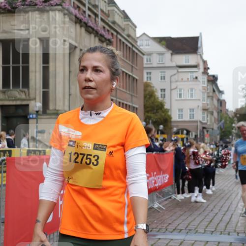 13.09.2026 - Kiel Lauf Yannick Fuchs http://msf.ph/oto/10462330 13.09.2026 09:54:26 Ziel 1414, 1441, 2368, 2485, 2865, 5937, 6327, 6825, 6986, 7090, 8830, 10424, 10434, 12750, 12753, 200, 2815, 2953, 3148, 3283, 3702, 3703, 4263, 4277, 4539, 4762, 4803, 4988, 5670, 5695, 7127, 7194, 7458, 8041, 8044, 8325, 8473, 9446, 9516, 9587, 10261, 10434, 10535, 11100, 3489, 4911, 5030, 5503, 5504, 6815, 7661, 8327, 12751, 200, 2657, 2748, 2953, 4144, 4539, 4762, 4803, 5695, 7194, 8041, 8044, 8473, 9057, 9516, 10535, 11872, 12390 meine-sportfotos.de