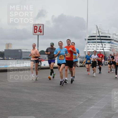 13.09.2026 - Kiel Lauf Andreas Tolksdorf http://msf.ph/oto/10462356 13.09.2026 12:02:42 Kiellinie 4, 10671, 257, 3 meine-sportfotos.de