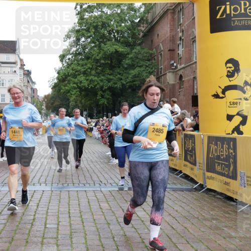 13.09.2026 - Kiel Lauf Yannick Fuchs http://msf.ph/oto/10462370 13.09.2026 09:54:28 Ziel 1414, 1441, 2368, 2485, 5030, 5937, 6327, 6825, 6986, 7090, 8830, 10424, 12750, 12751, 12753, 2815, 2865, 2953, 3148, 3283, 3702, 3703, 4263, 4277, 4988, 5670, 5695, 6327, 6986, 7127, 7194, 7458, 8044, 8325, 8473, 9446, 9516, 9587, 10261, 10424, 10434, 11100, 449, 2979, 3489, 3846, 4911, 4948, 5503, 5504, 6815, 7661, 7813, 7819, 8327, 200, 2953, 4539, 4762, 4803, 5695, 7194, 8041, 8044, 8473, 9057, 9446, 9516, 10535, 11872 meine-sportfotos.de